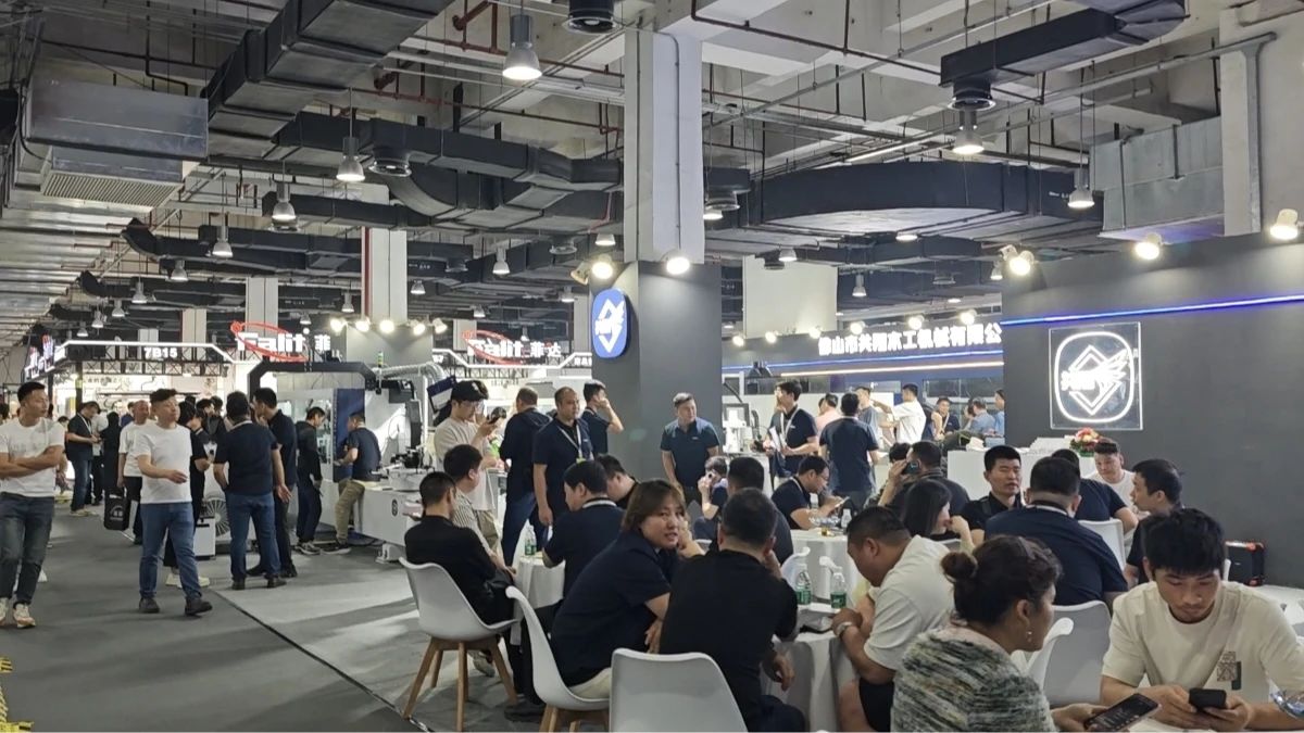 主办方报名2026中国定制家居展（广州国际木工机械展）展会招商火热进行中