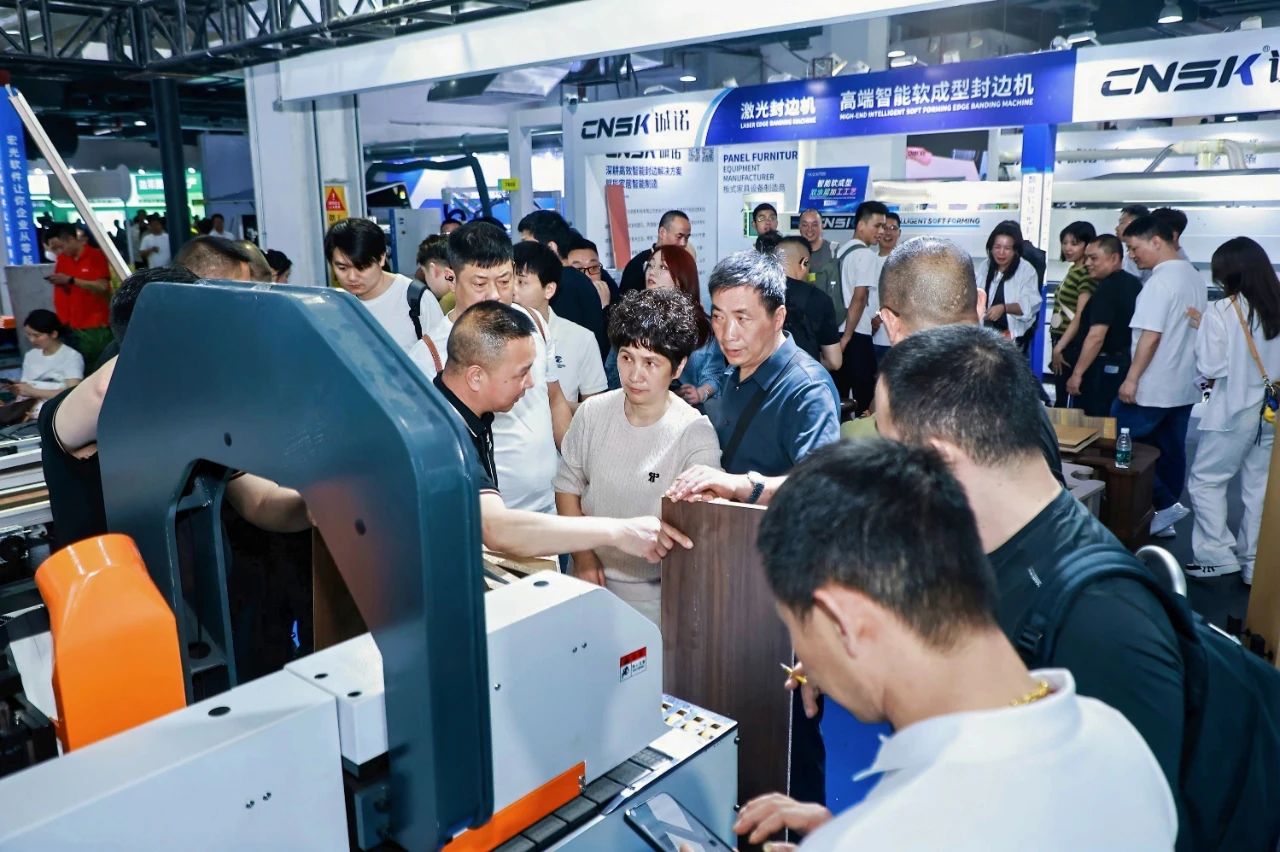 CCHF邀请函|2026第15届中国广州定制家居展览会【国际家居智能制造展】